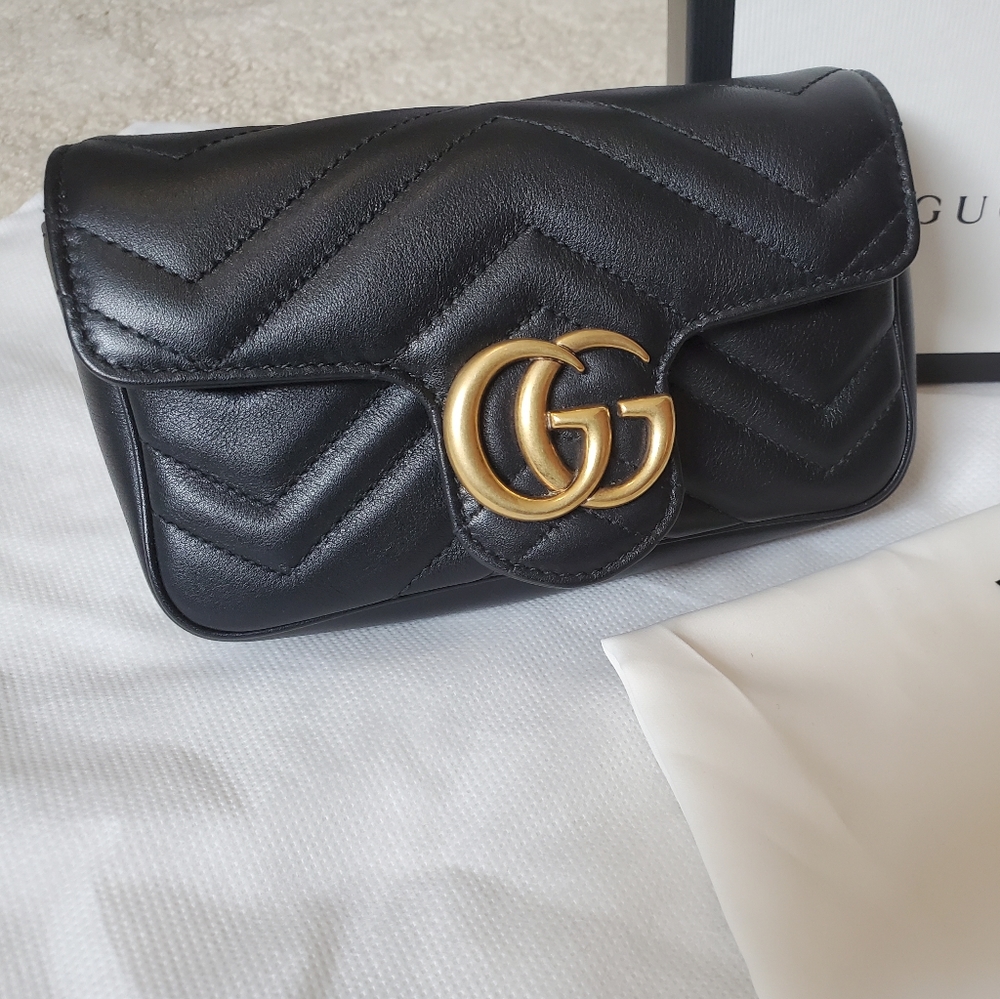 Gucci Calfskin Matelasse Super Mini bag
